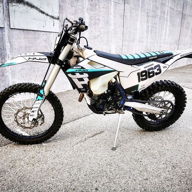 Service + réglage soupapes - Atelier 808