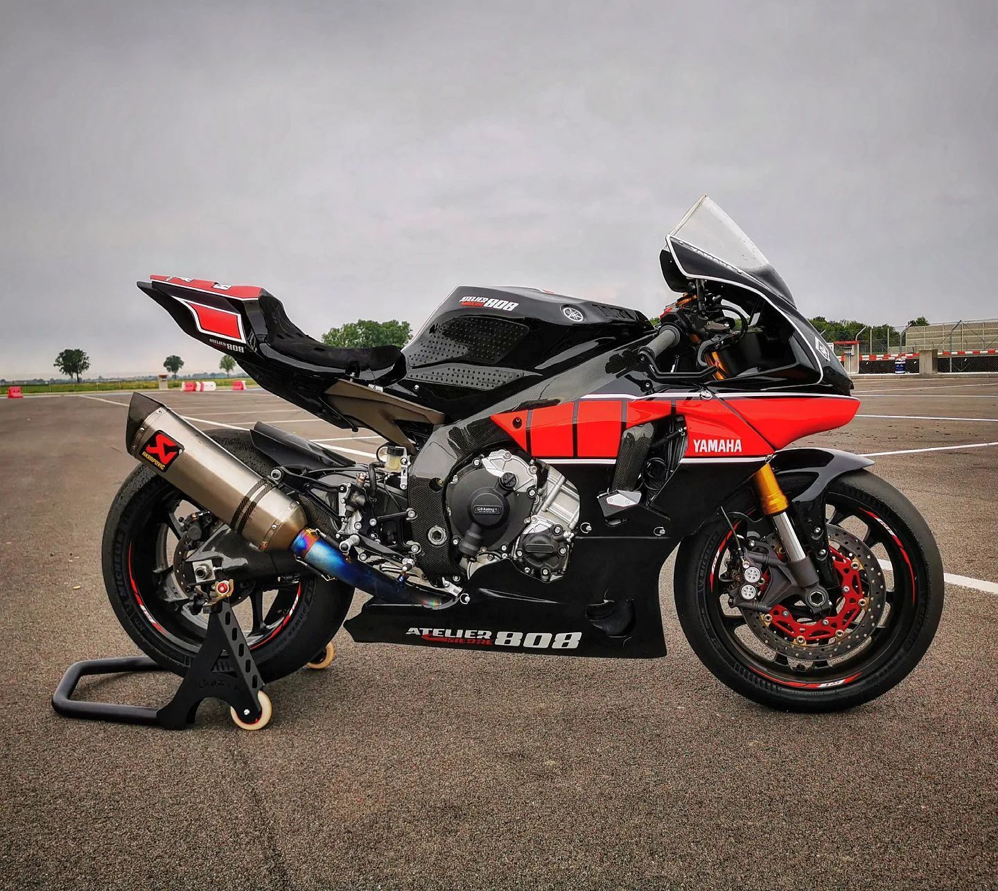 Révision pour cette Yamaha WR-F 450 - Atelier 808