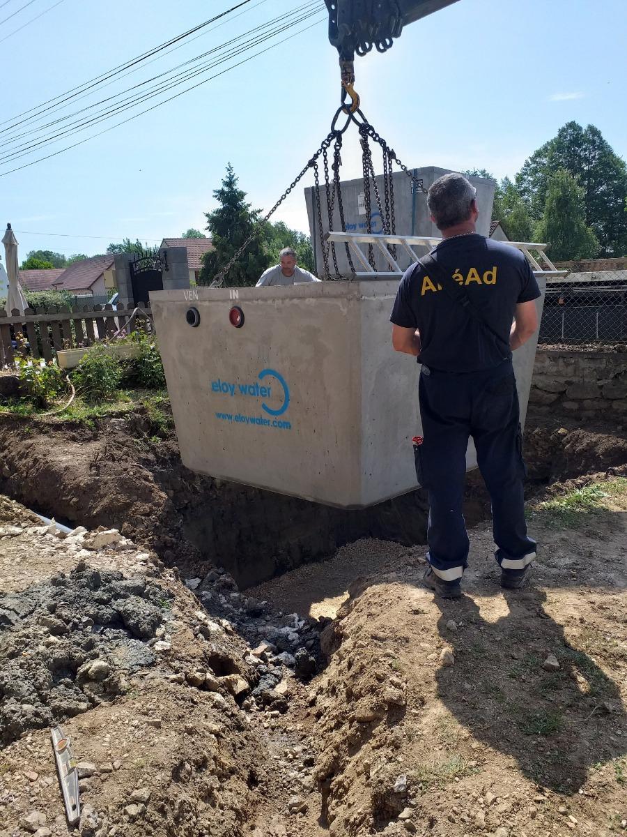 Livraison fosse XPERCO béton 5EH