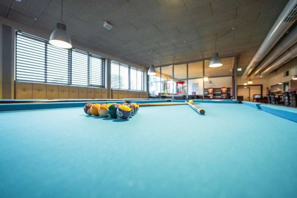 Bowling-Center – Marcus Pfeffereder