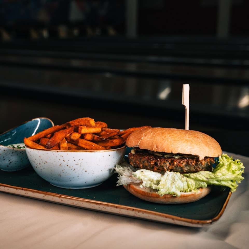 Restaurant Bowling-Center – Marcus Pfeffereder