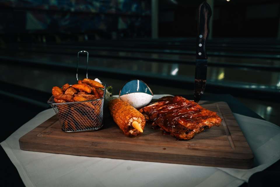 Restaurant Bowling-Center – Marcus Pfeffereder