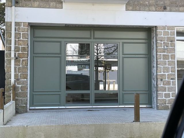 Porte-fenêtre vitrée