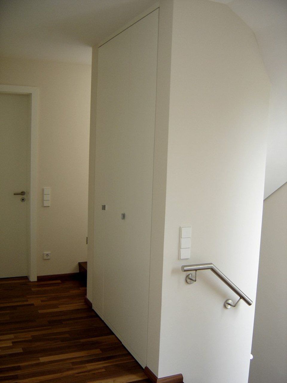 Kschier Ladenbau Innenausbau Möbelbau