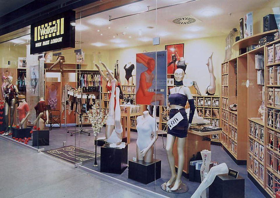 Kschier Ladenbau Innenausbau Möbelbau