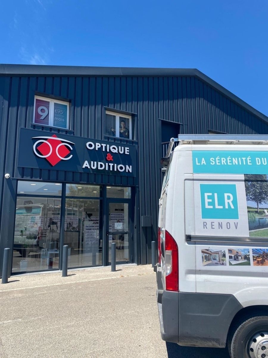 Vitrine d'un magasin moderne.