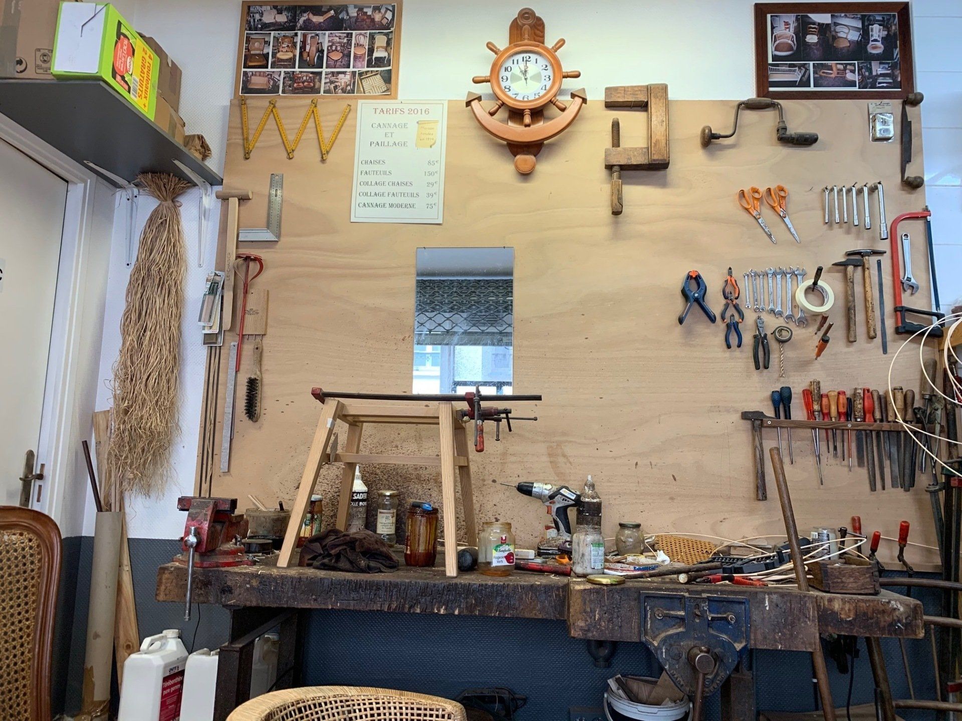 Atelier cannage et rempaillage