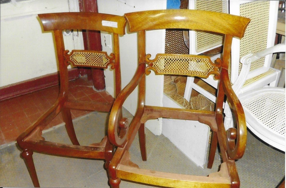 Dos de fauteuils en canne