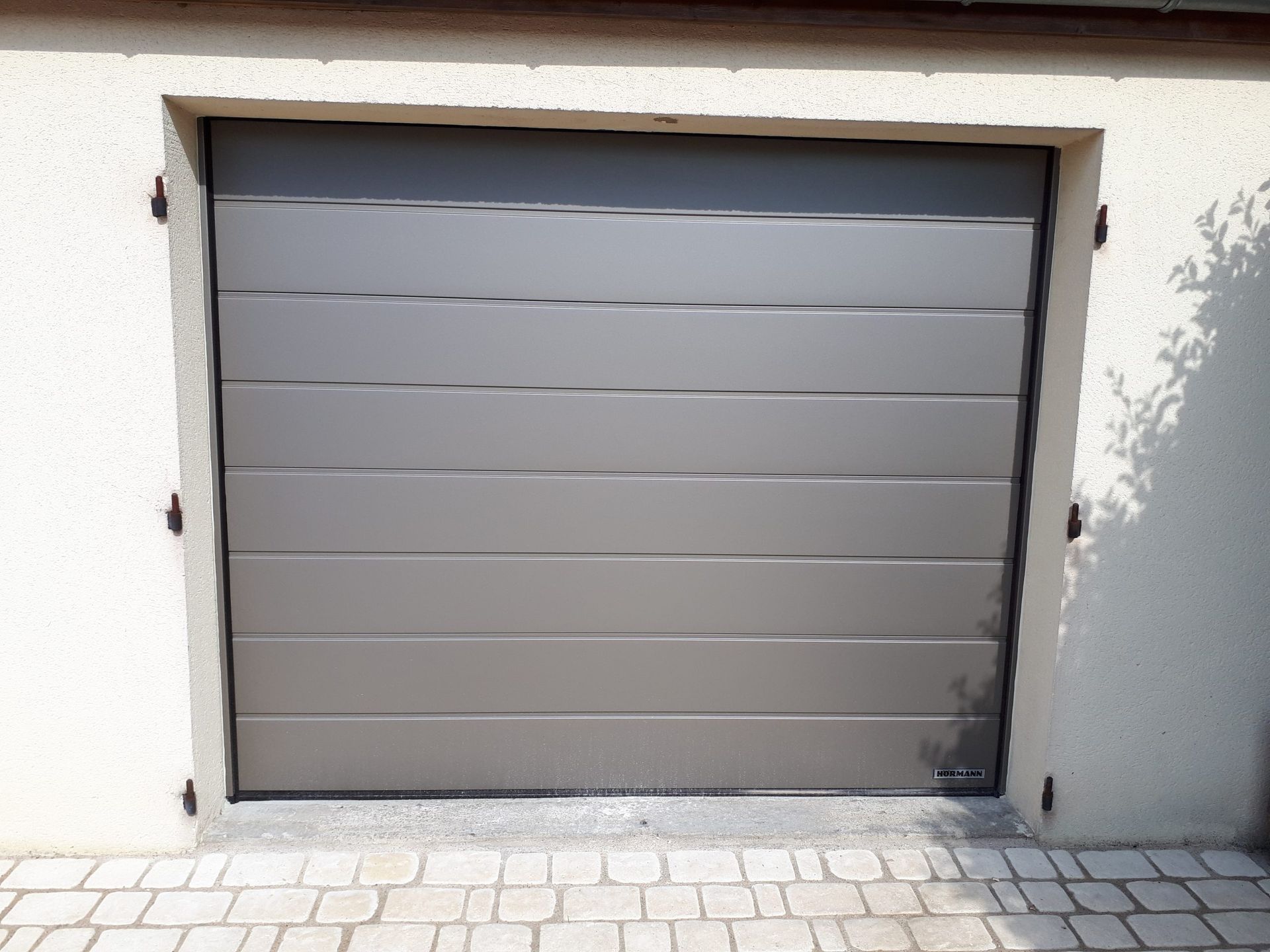 Portes de garage sectionnelle plafond 08