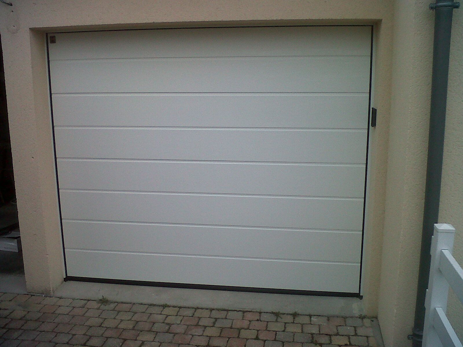 Portes de garage sectionnelle plafond 11