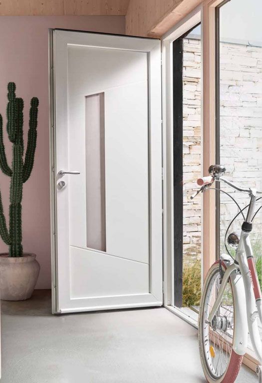 Porte d'entrée PVC blanche