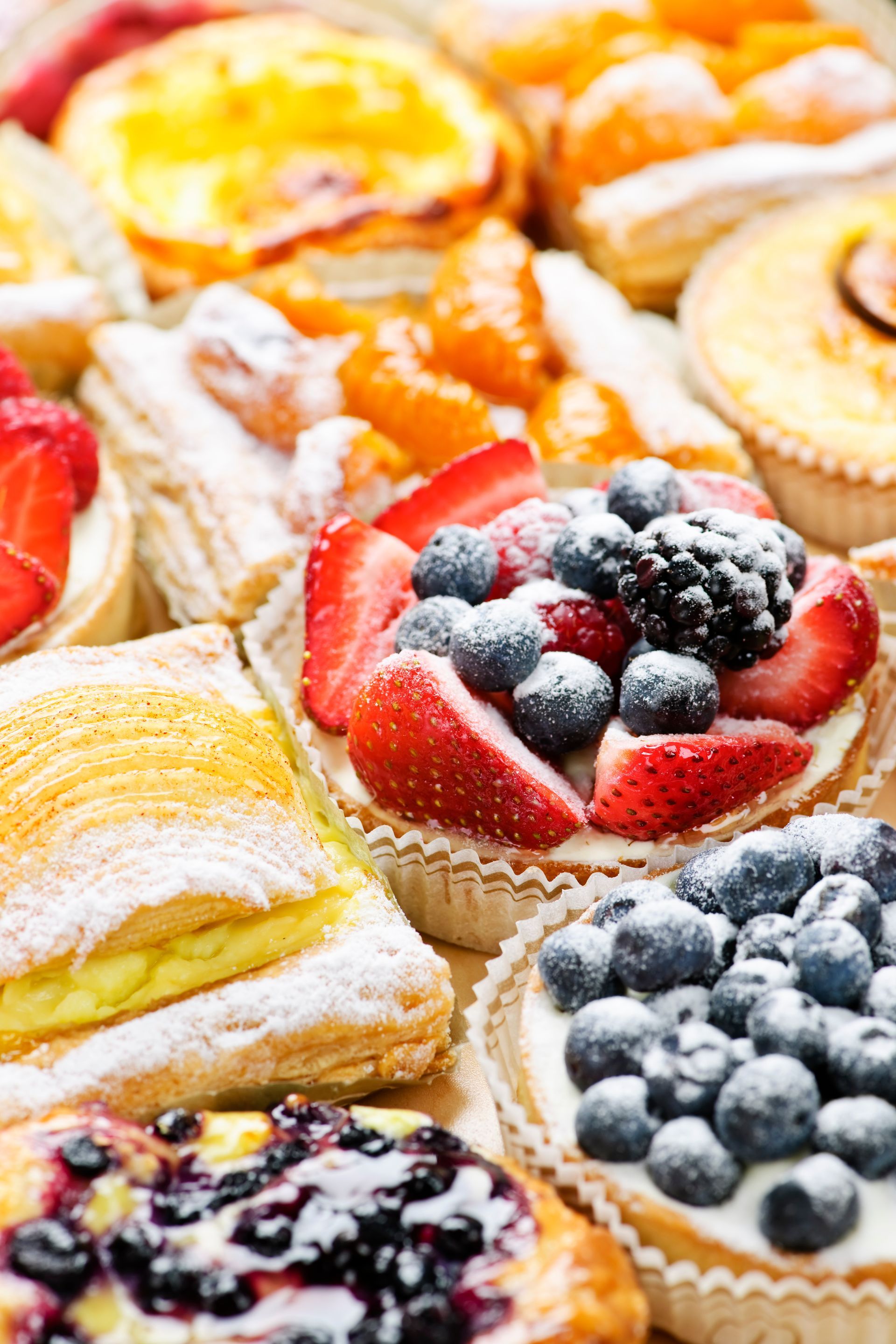 Des tartelettes aux fruits.