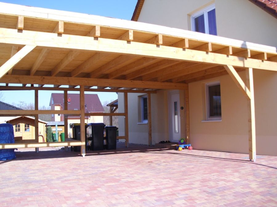 Ikom GmbH Dach aus Holz