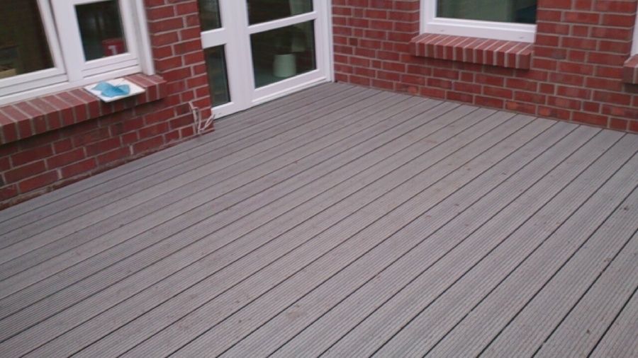 Ikom GmbH Boden aus Holz