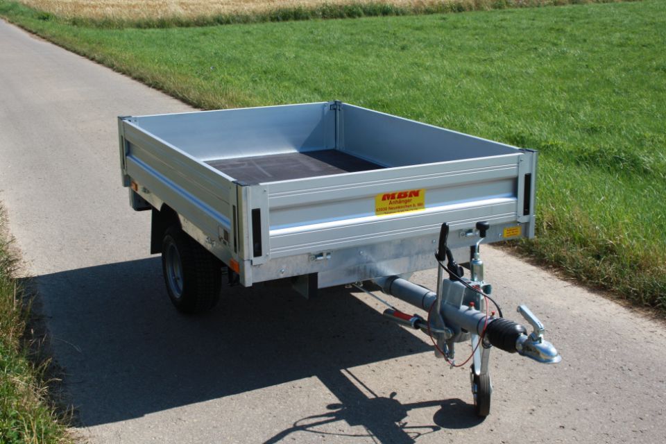 Anhänger der MBN Maschinenbau Neunkirchen GmbH