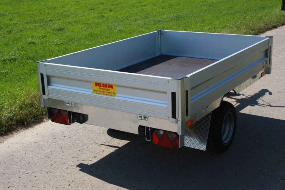 Anhänger der MBN Maschinenbau Neunkirchen GmbH