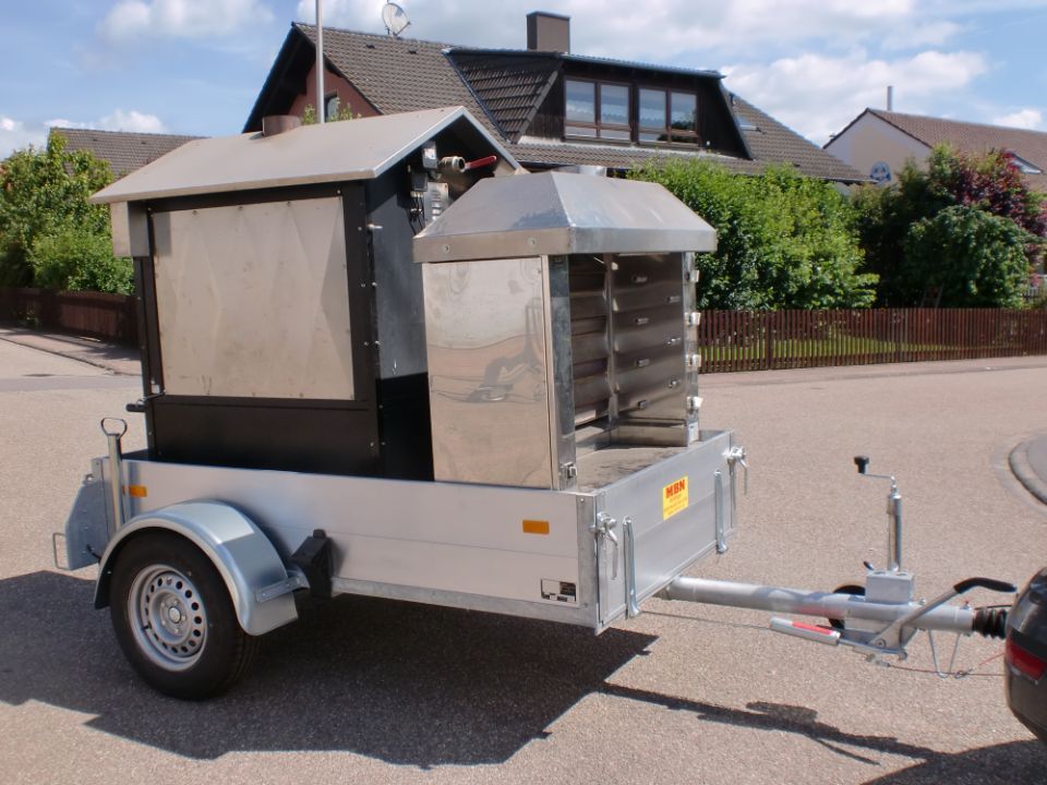 Verkaufsanhänger der MBN Maschinenbau Neunkirchen GmbH