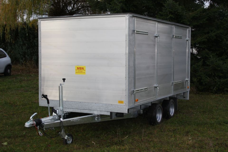 Verkaufsanhänger der MBN Maschinenbau Neunkirchen GmbH