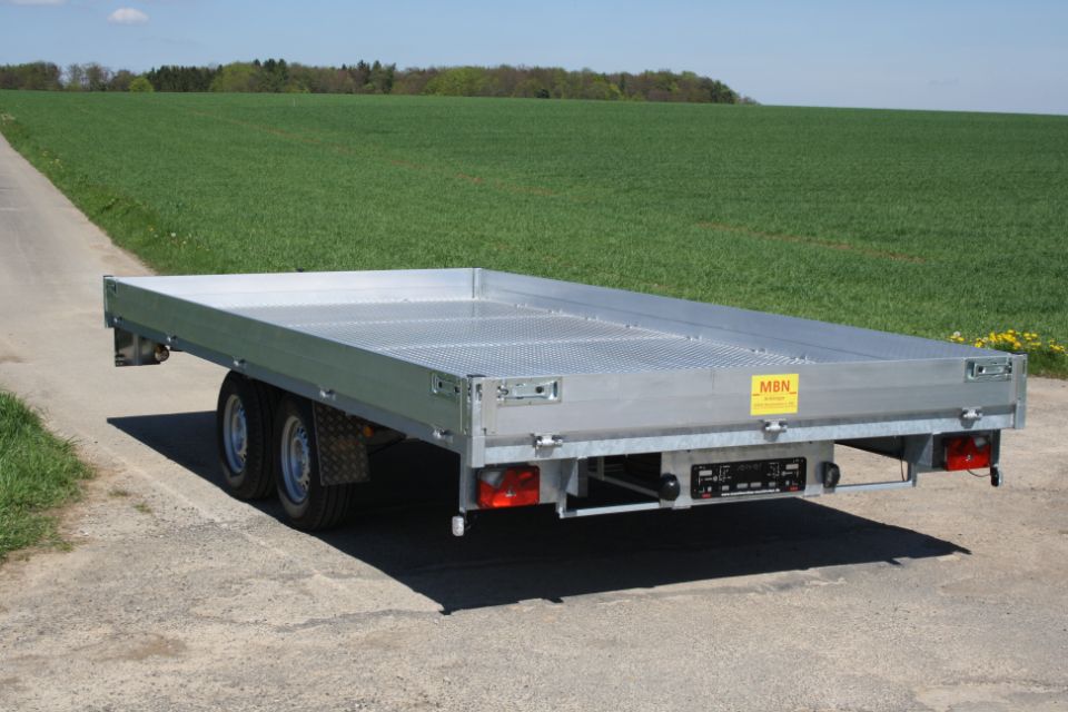 Anhänger der MBN Maschinenbau Neunkirchen GmbH