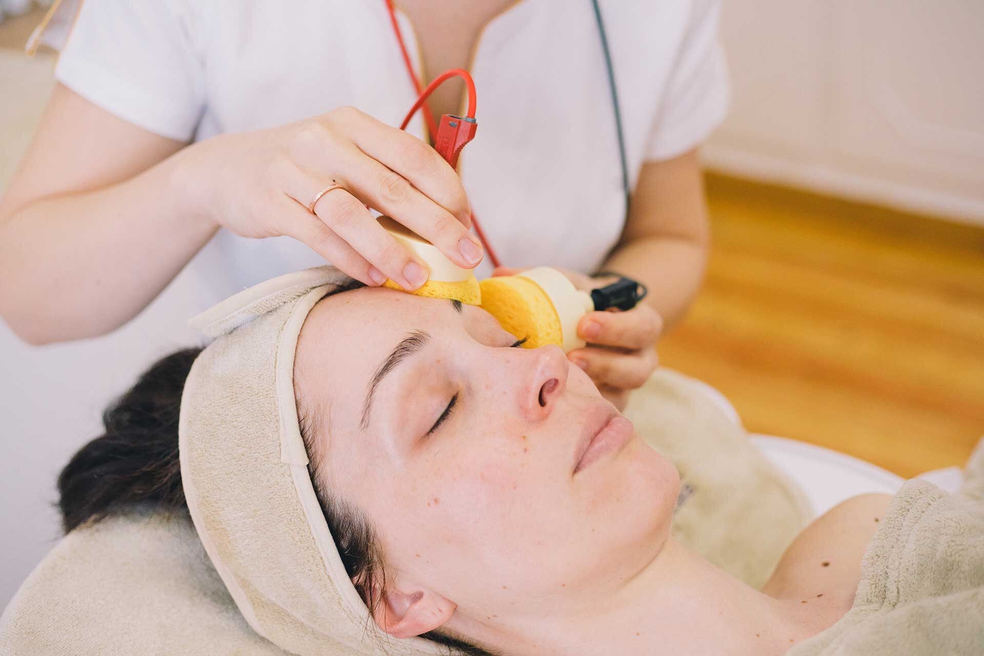 Biologique Recherche & Remodeling face
