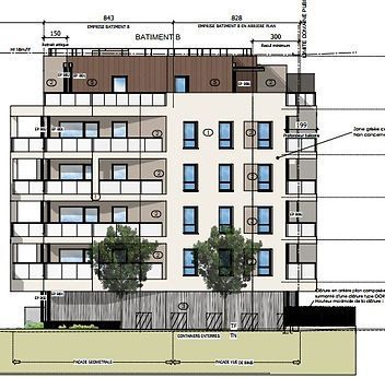 Plan architectural en élévation d'un immeuble d'appartements moderne avec balcons, fenêtres et dimensions du site.