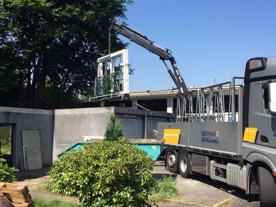 Anlieferung Schiebetür