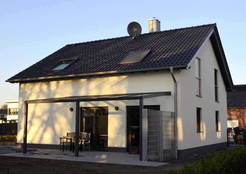 Modernes Haus mit Terrasse