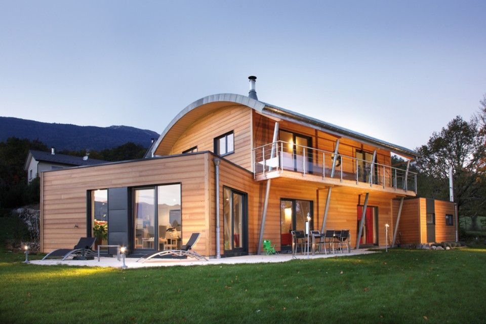 Moderne Villa aus Holz