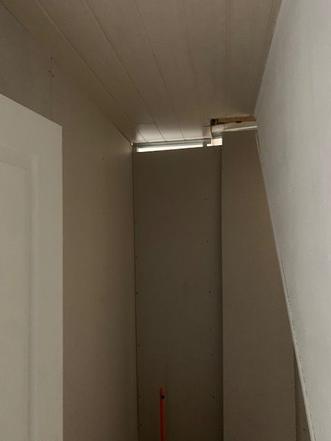 Cloisonement de la pièce en cours de rénovation