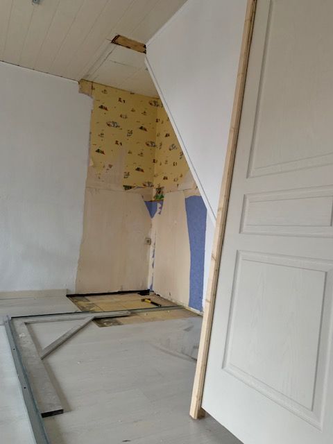 Espace à rénover avec le début des travaux