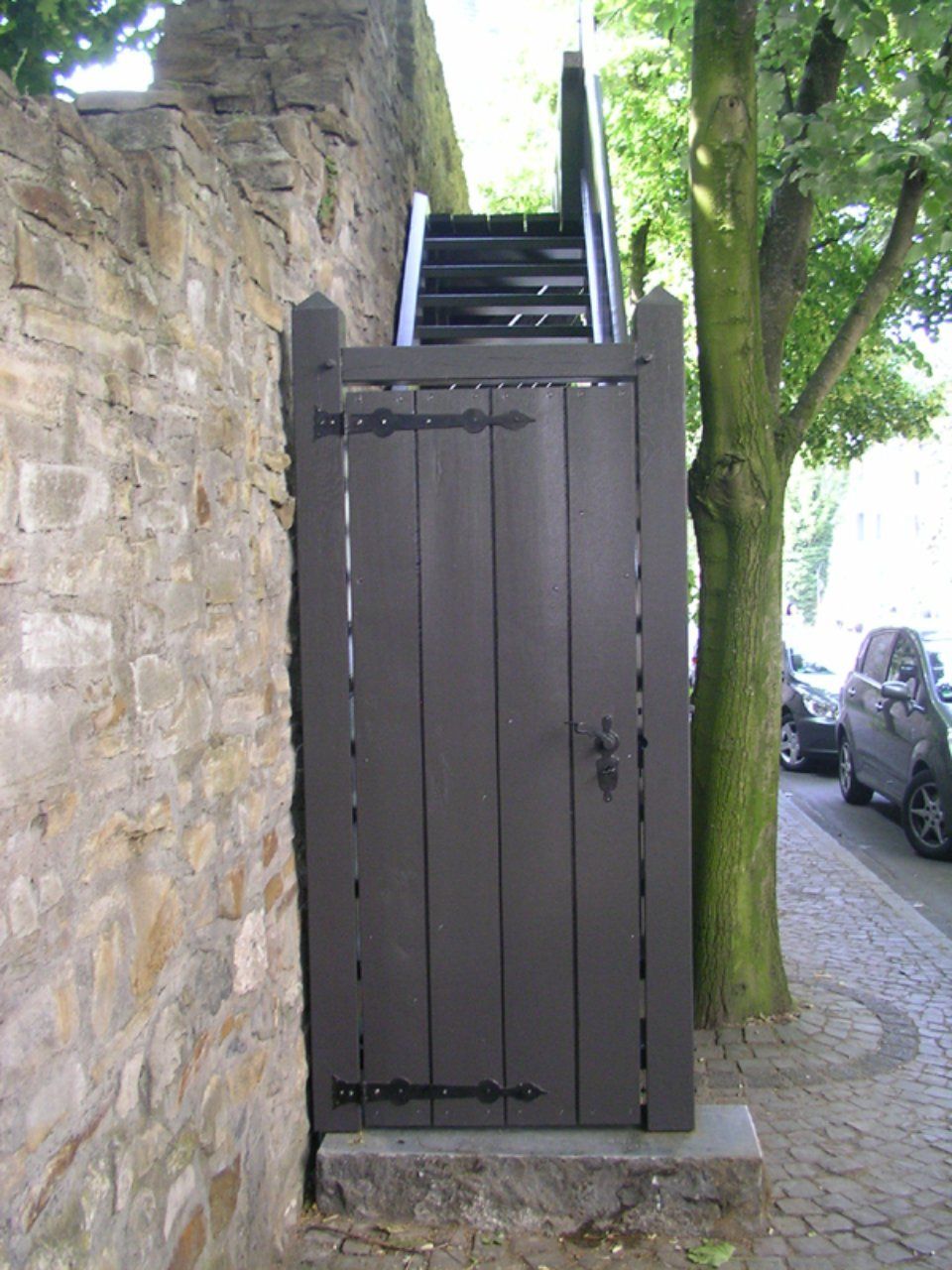 Holztür 3 von Thüs Zimmermeister GmbH Zimmerei-Holzbau