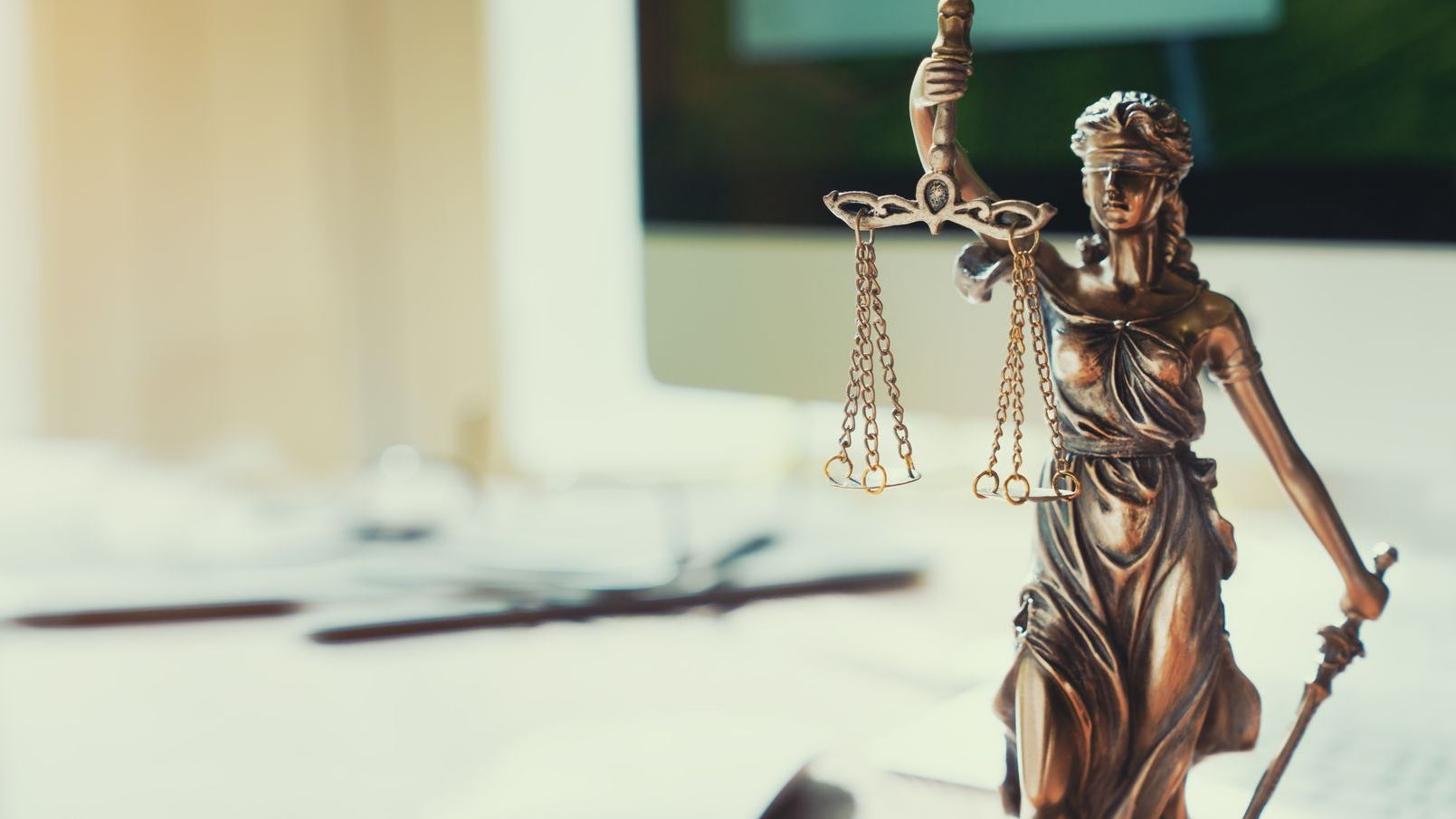 Statue de la dame de la Justice