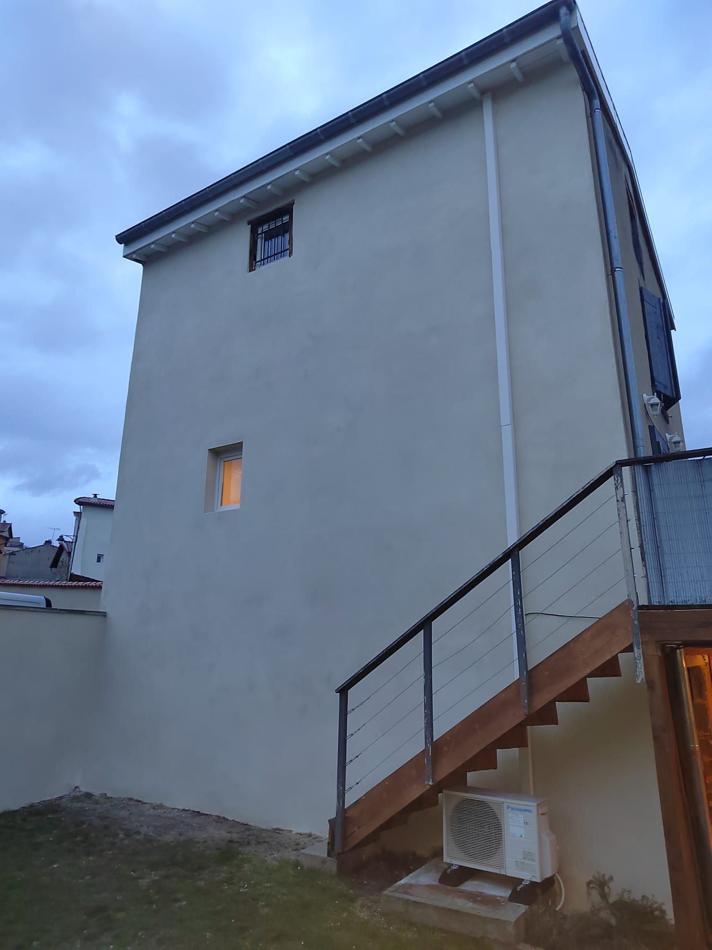 Enduit sur maison neuve (après)