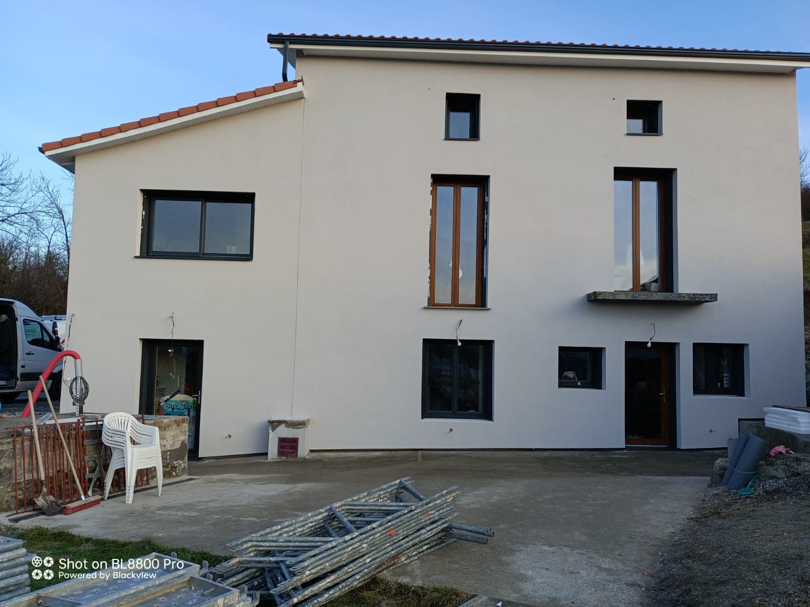 Mur de maison après la pose de l’ITE et des finitions