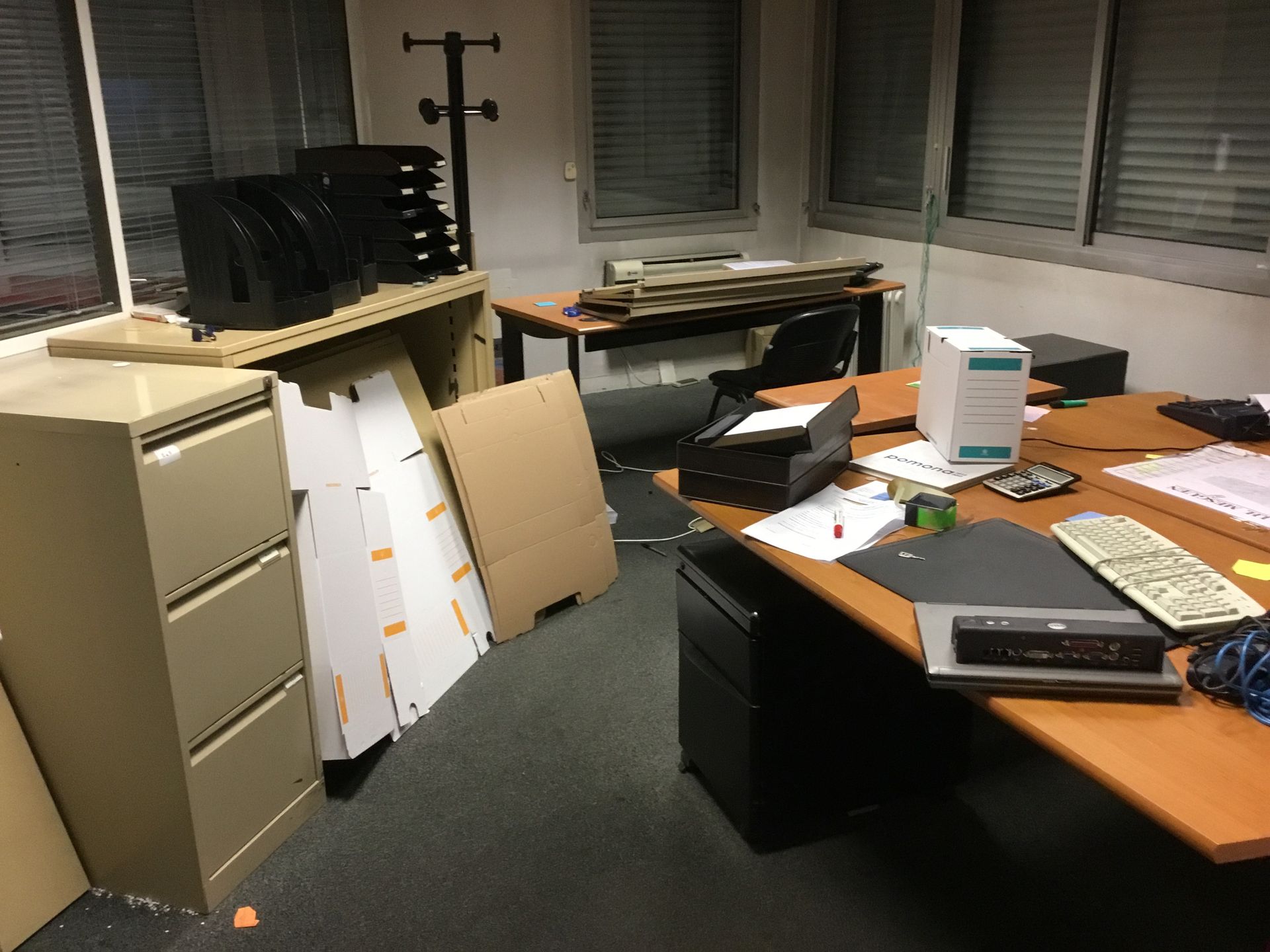 Bureaux à débarrasser