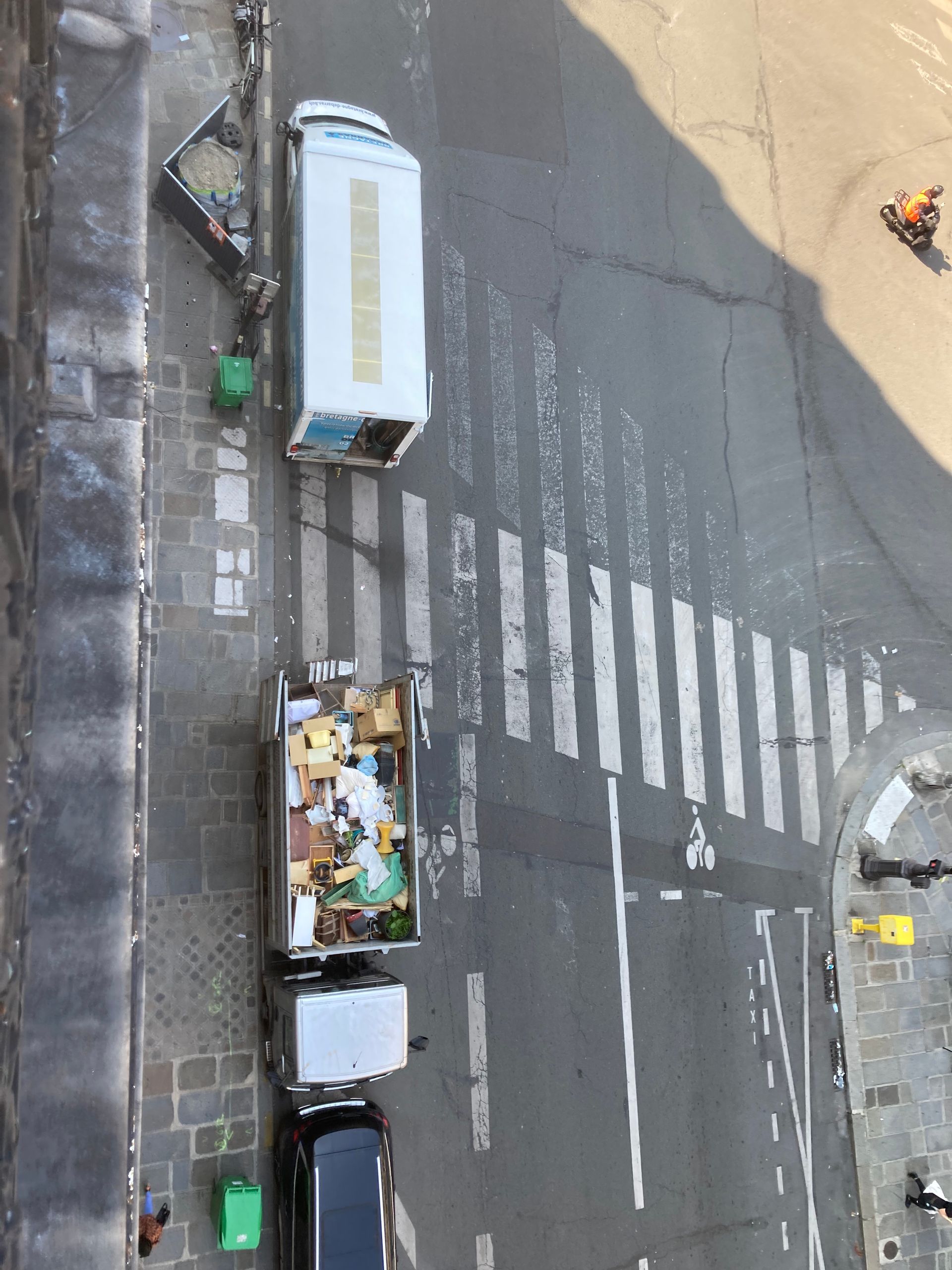 Benne en contreplongée