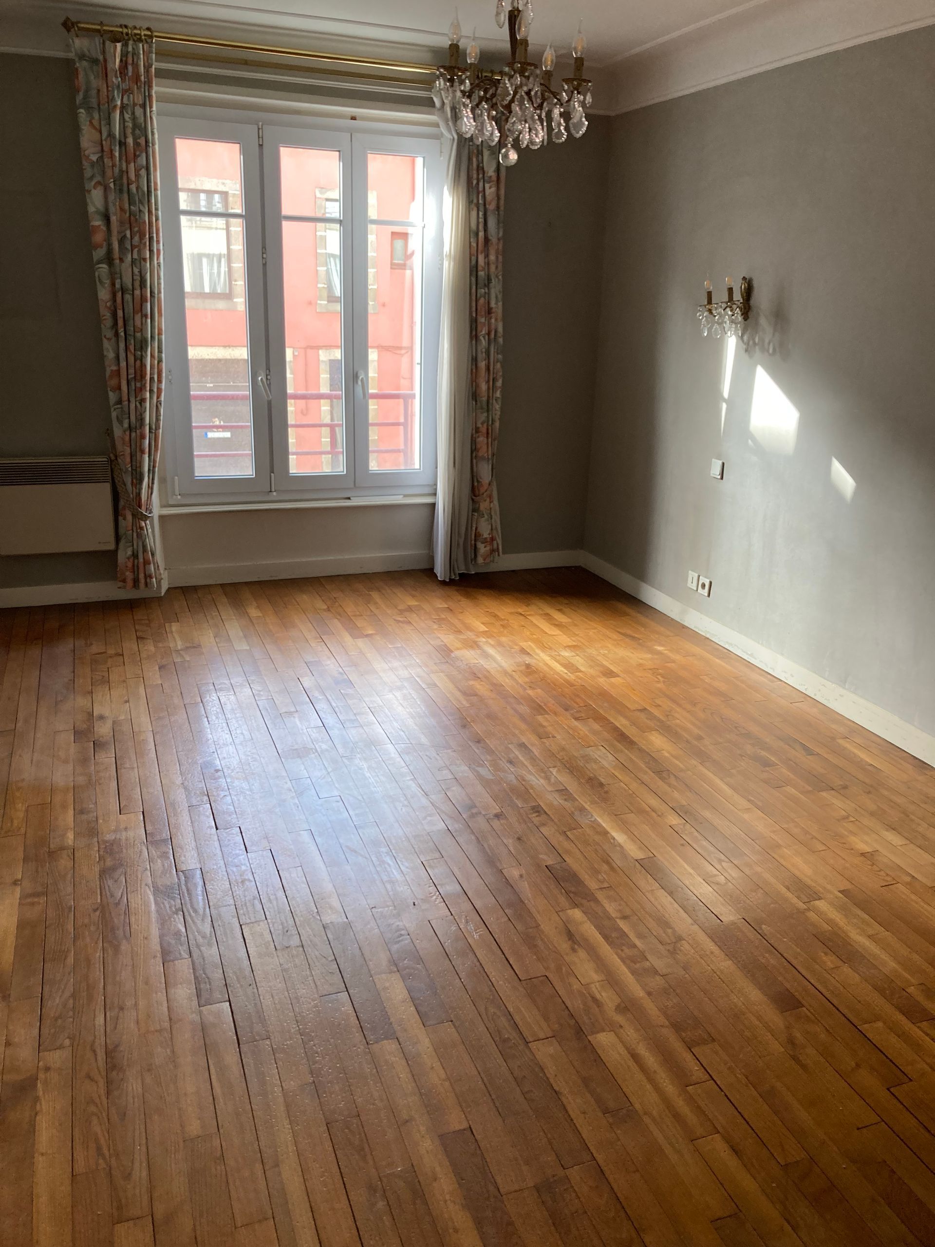 Appartement débarrassé de tout bien