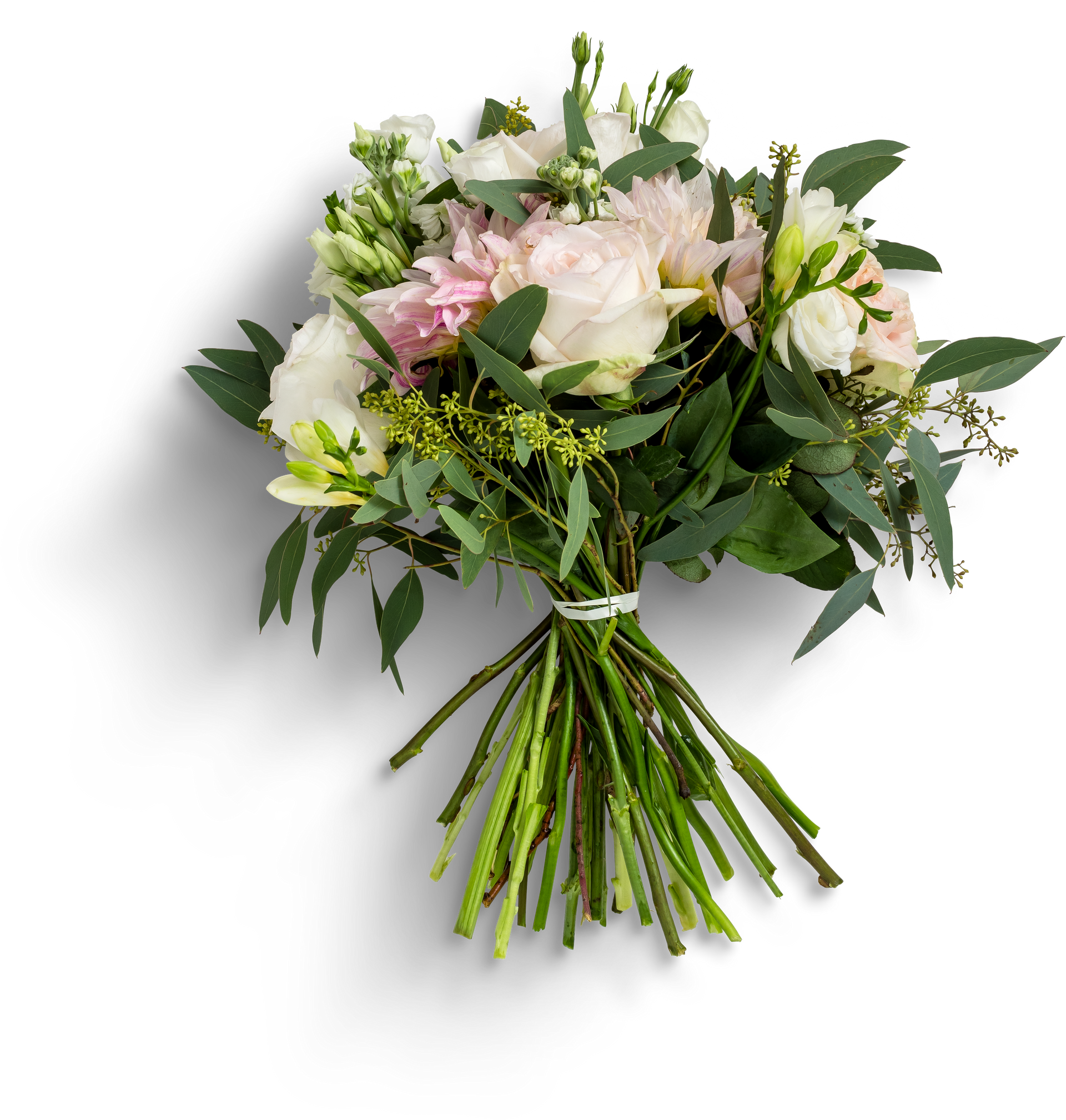 bouquet de fleurs printanières et de fleurs sauvages