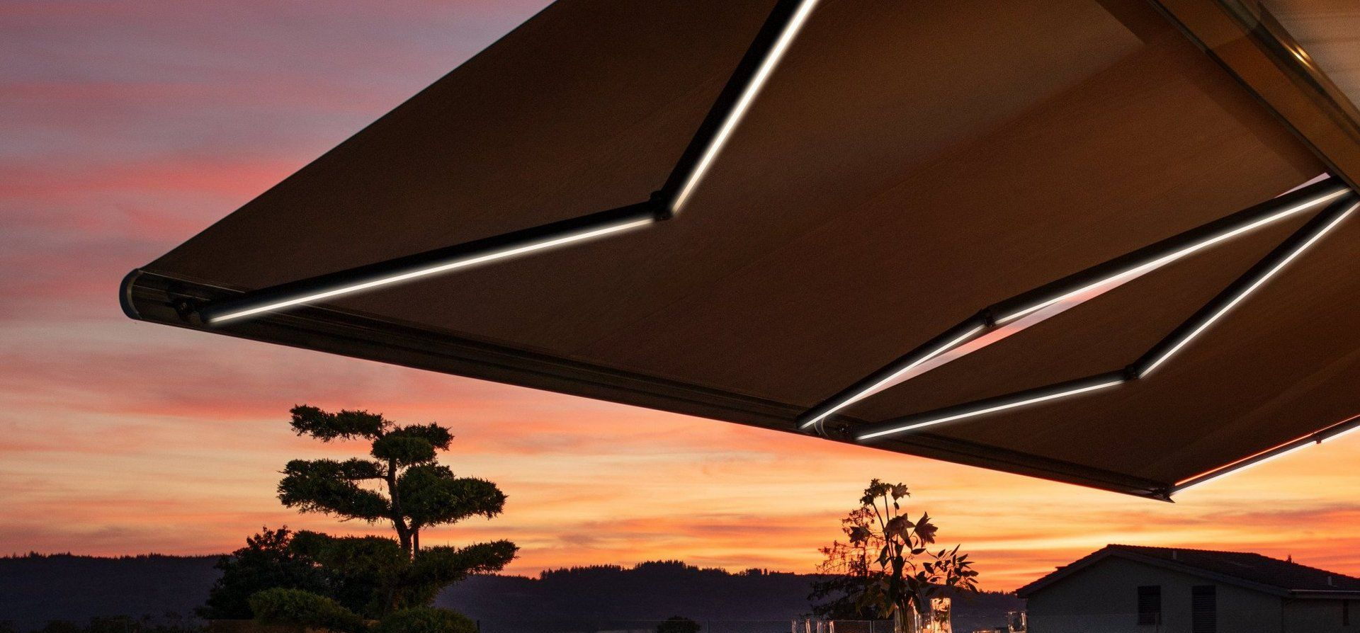 Store et couché de soleil