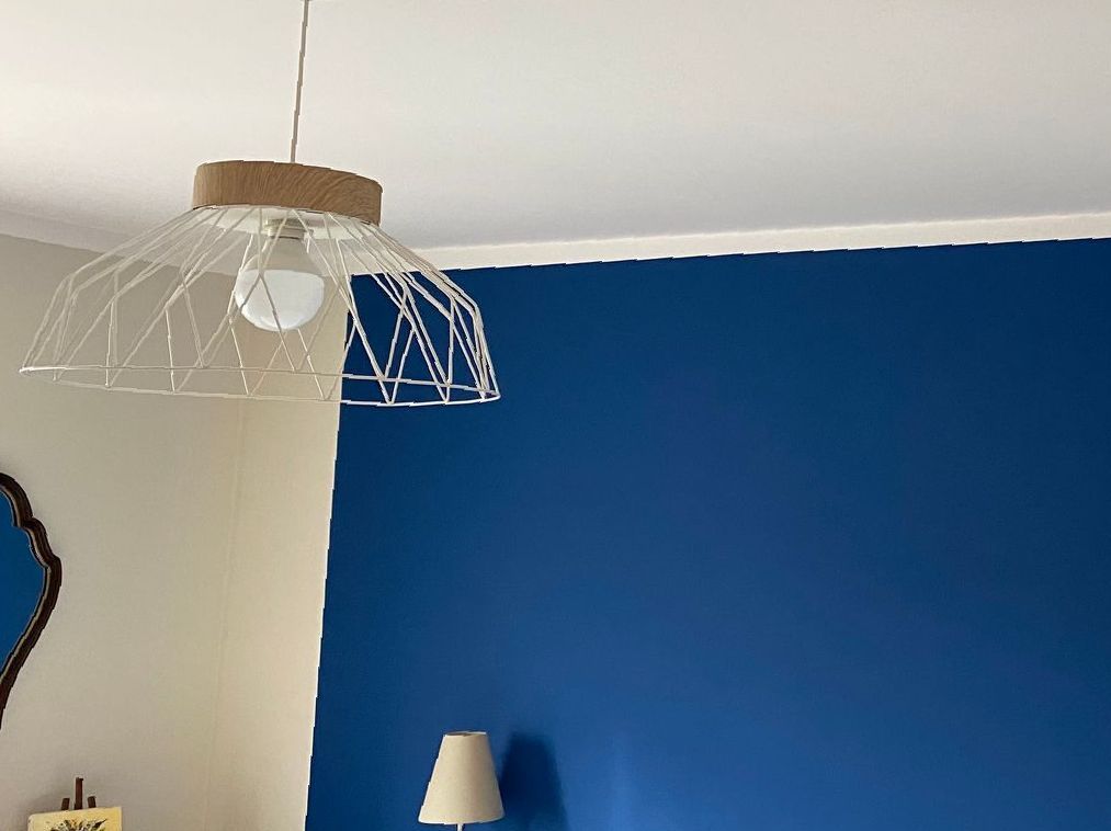 Peinture bleu pétrole