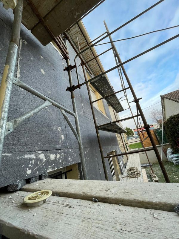 Chantier d'isolation extérieure