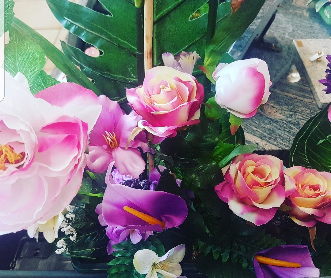 Bouquet de fleurs artificielles roses