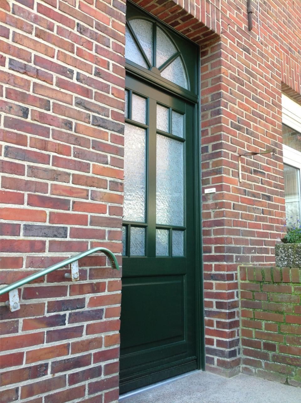 Krumbein GmbH, Haustür