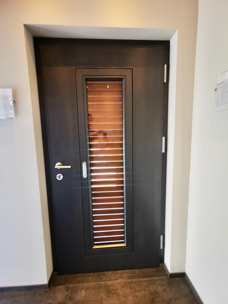 Krumbein GmbH, Haustür