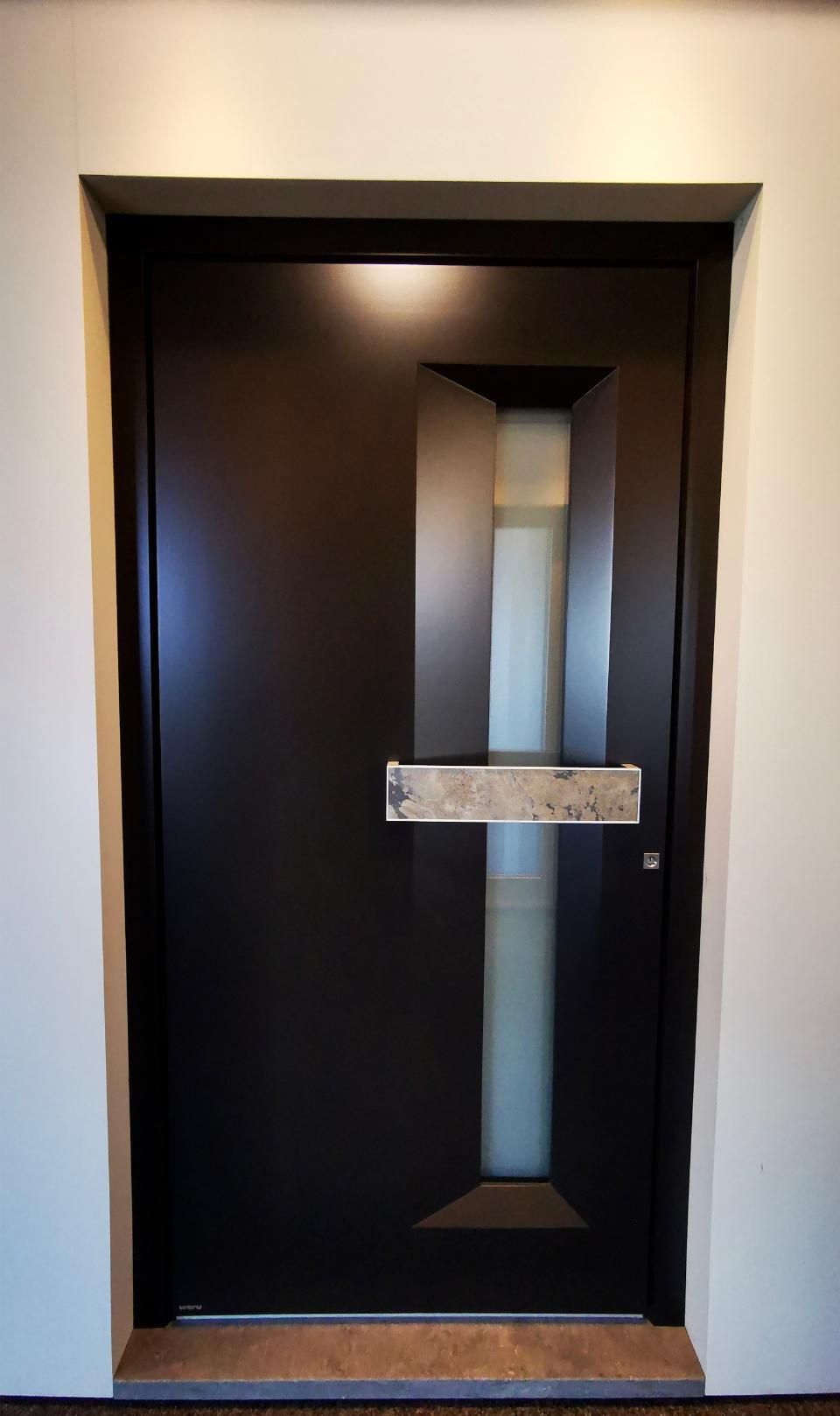 Krumbein GmbH, Haustür