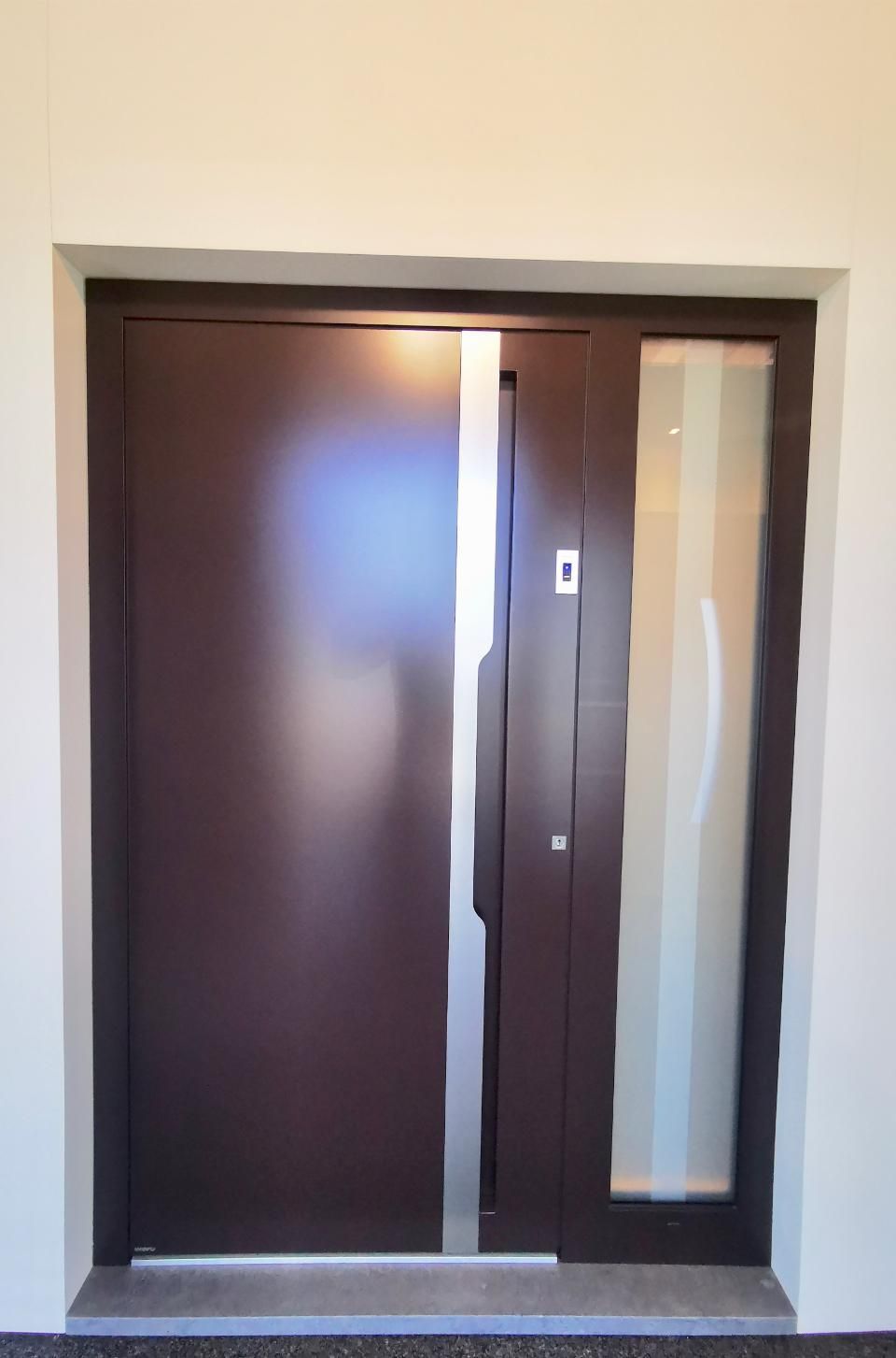 Krumbein GmbH, Haustür