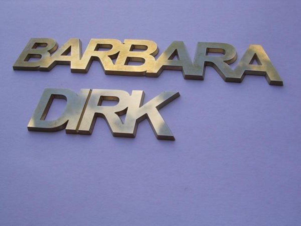 Buchstaben und Wappen Josef Jegel Inh. Bernd Reiß e.K.-Berlin