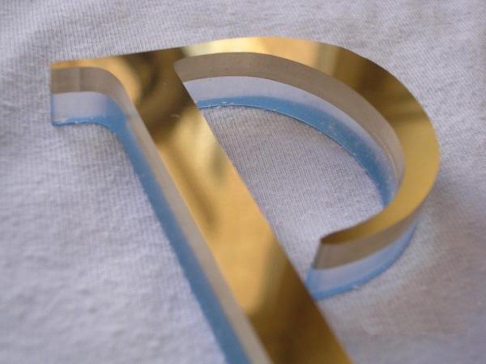 Buchstaben und Wappen Josef Jegel Inh. Bernd Reiß e.K.-Berlin