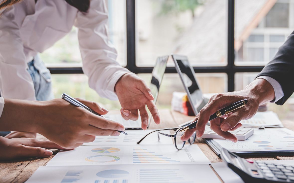 Treuhand Dr. E. Schaeren AG