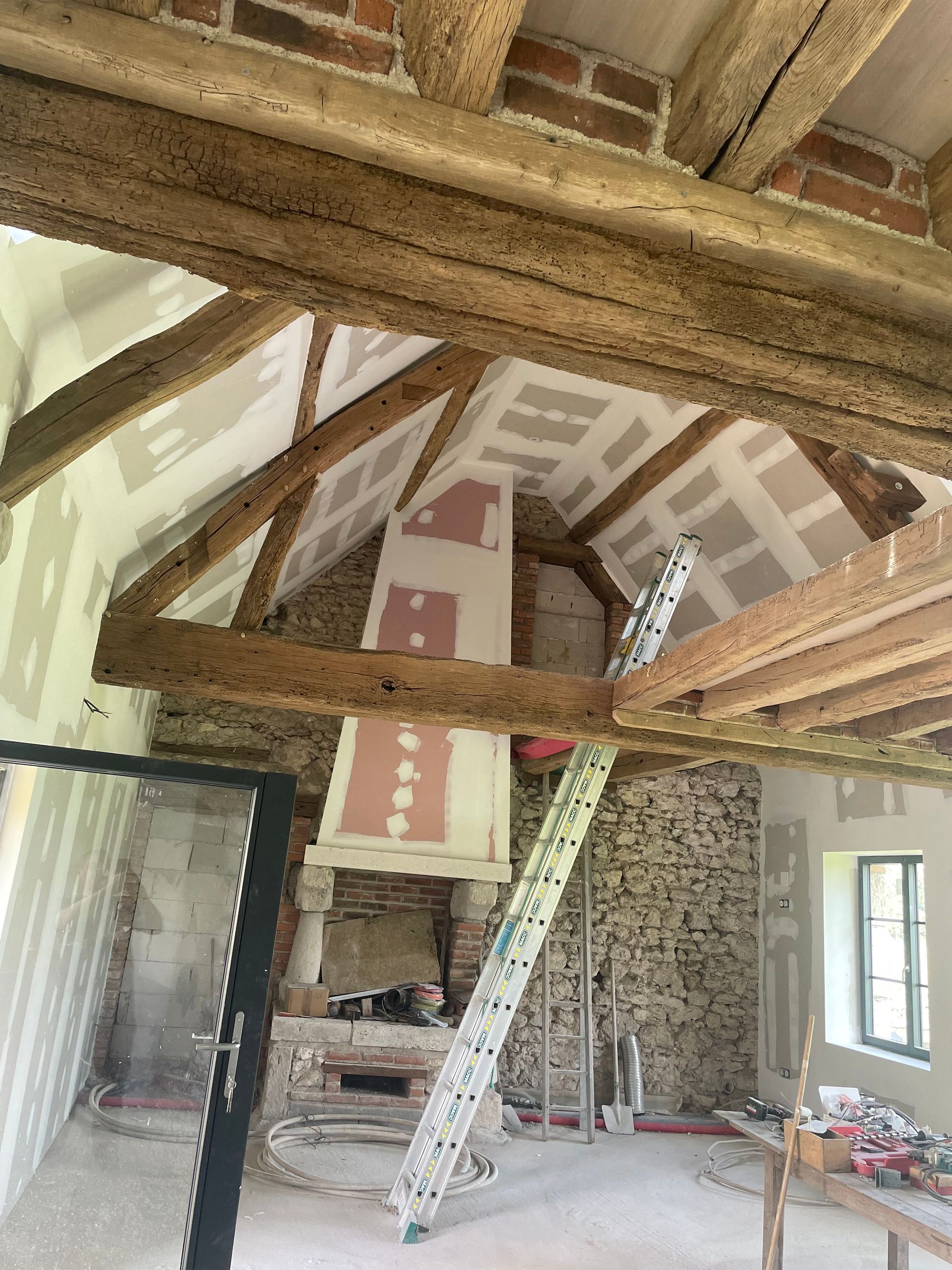 Création d'une mezzanine sous les coombles